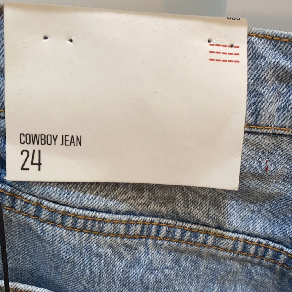 Urban Outfitters BDG NWT jeans size 24 distressed no stretch. - Picture 5 of 11